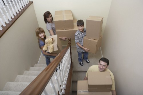 Local moving team handling access challenges near Dulwich homes